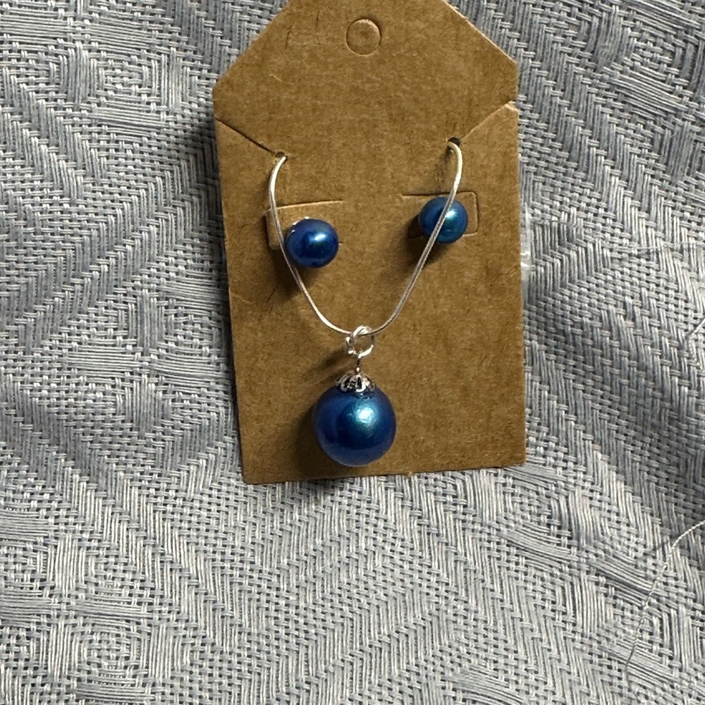 Sapphire Blue Pearl .925 silver